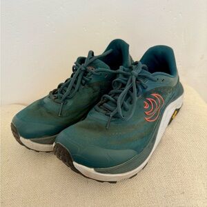 Topo Athletic ULTRAVENTURE 4